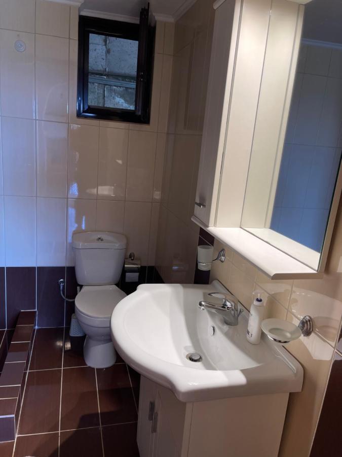 Miterra Cozy Apartments Andrítsaina Eksteriør billede